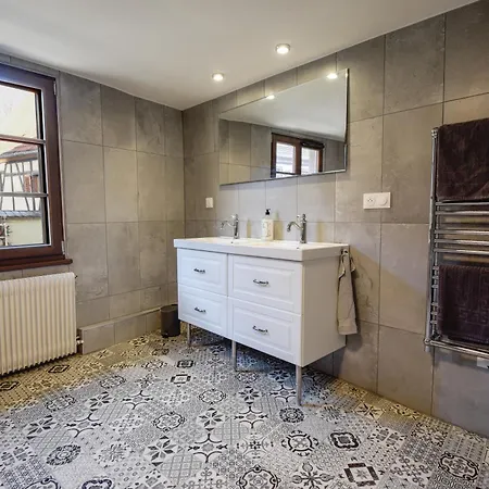 Duplex En Vue Chateau - Studio - Parking *