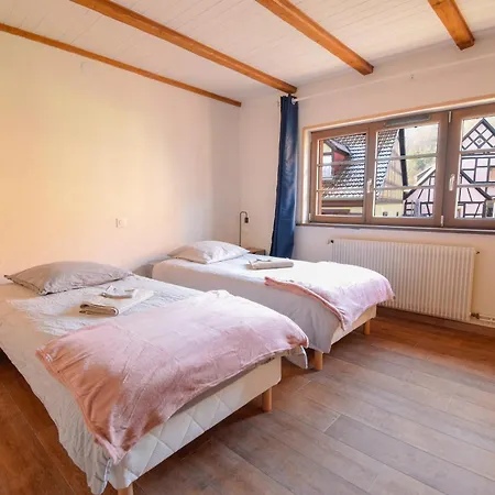 Appartement Duplex En Vue Chateau - Studio - Parking *